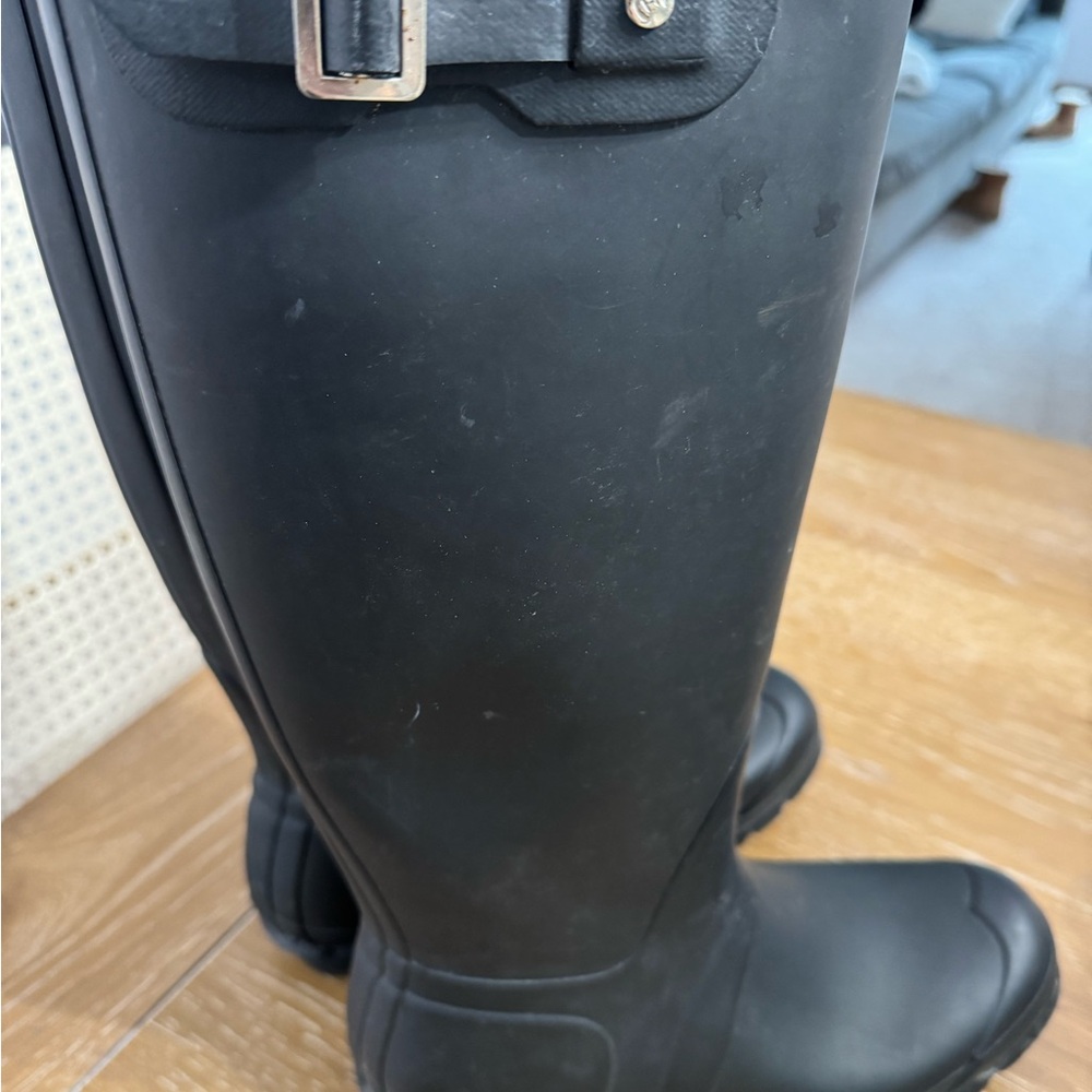 Hunter Boots with gray boot liners - Picture 3 of 8